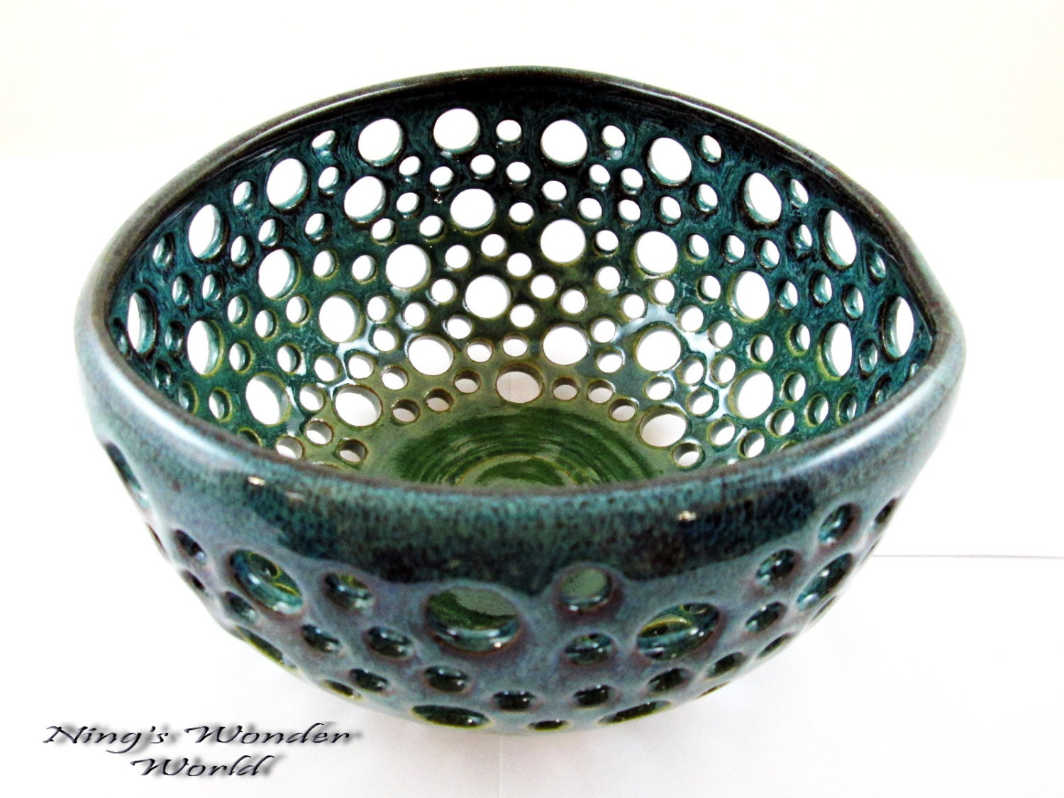 Pottery berry bowl, ceramic fruit bowl, modern home decor (in stock No.7)