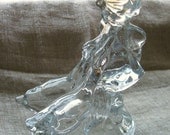 L E Smith Goose Girl Lg Figurine Clear Vintage Glass Hummel Style