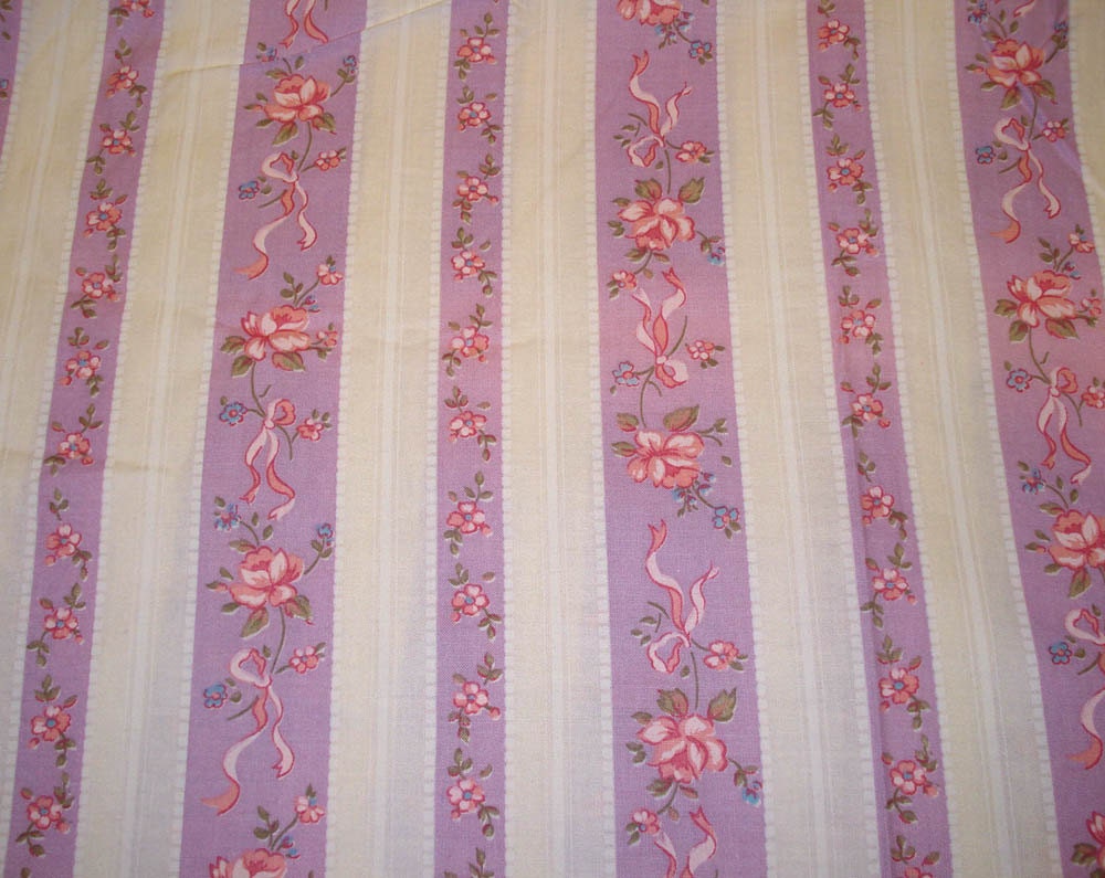 Vintage Fabric  - Stripes of Roses and Ribbons in Lavender and White - Coton Fabric - Cranston Schwartz Liebman