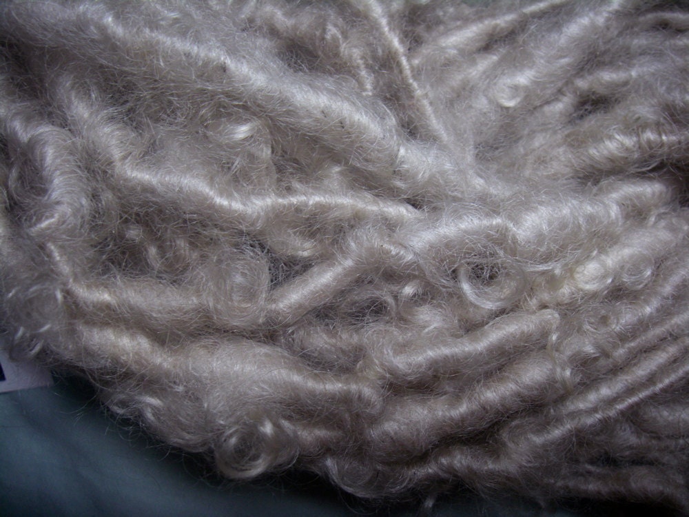 Lockspun Curly Red Mohair Yarn by KnoxFarmFiber