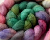 BFL Top / Roving -  4 oz braid handpainted colorway "Wildflowers Gradient"