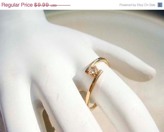 On Sale Vintage Gold Floating Diamond Ring AVON size 9