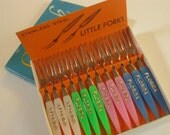 Vintage 1960s Florida souvenir hors' d'oeuvres cocktail forks  - set of 12 plastic and stainless steel