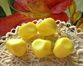 5 Yellow Taffy Vintage Lucite Beads Sunny Polygons