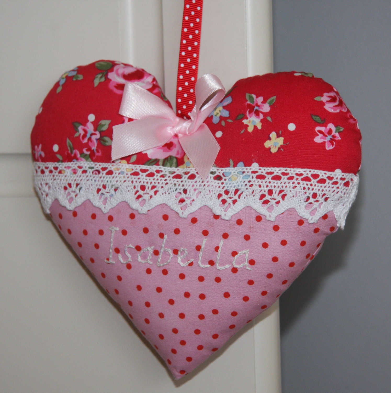 Pink and Red Personalised Fabric Heart Door hanger Girl's room sign decor Custom made to order Il_170x135