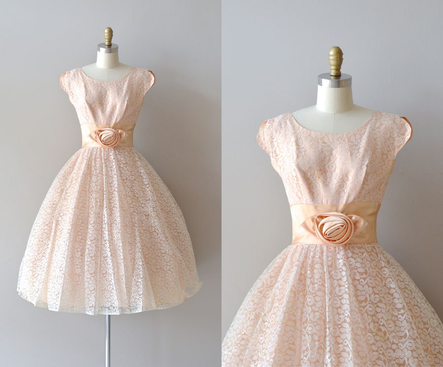 lace 1950s dress / vintage 50s dress / Waking Dream dress