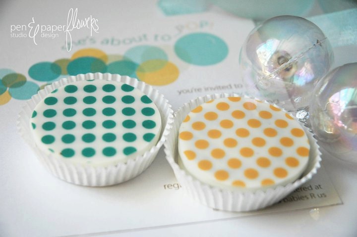 Designer Chocolate Covered Oreos -Any TWO COLORS Polka-Dots Design Birthday Favor Girl Party