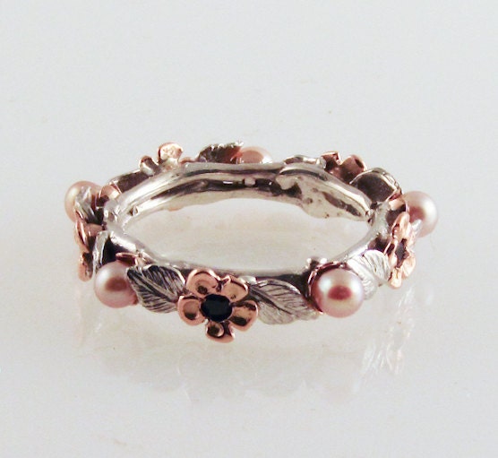 Pink Pearl & Blue Sapphire Band