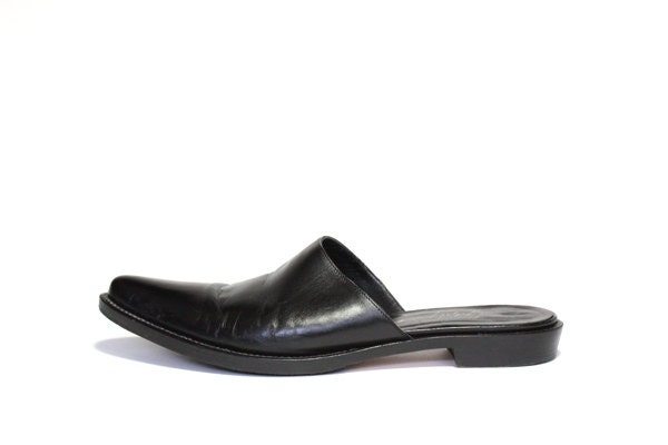 Yohji Yamamoto Black Leather Slides 7.5
