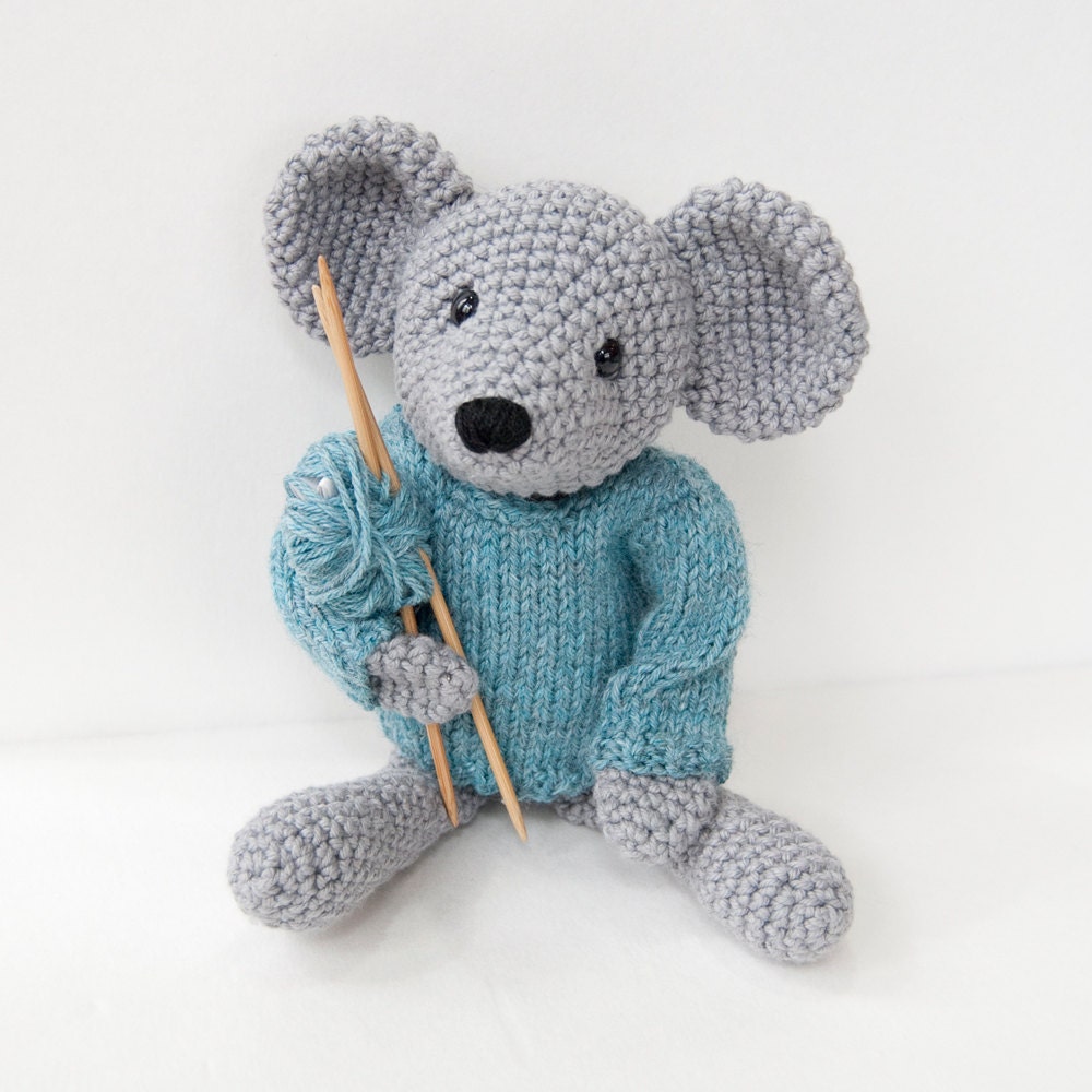 Instant Download Crochet Pattern - Amigurumi Mouse