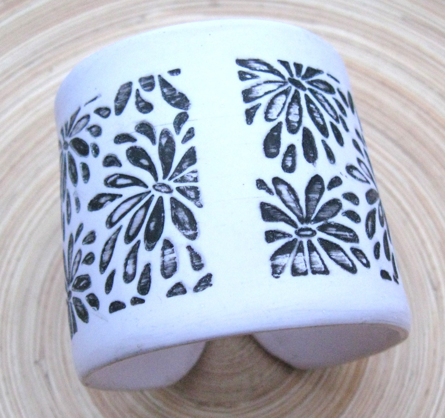 White Ivory, Black Petal Retro Style Cuff Bracelet, Handmade Jewelry by theshagbag on Etsy