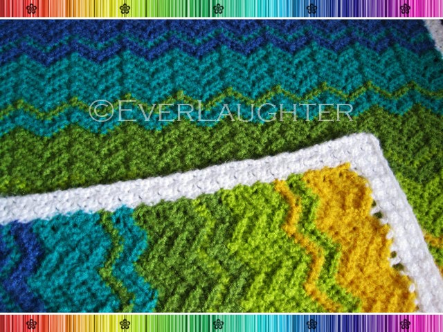 CROCHET PATTERN - Chevron Baby Blanket - 2 sizes