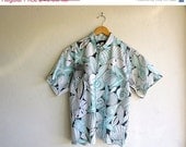 SUMMER SALE 30% OFF Men's Retro "Seashell" Print 80s Shirt