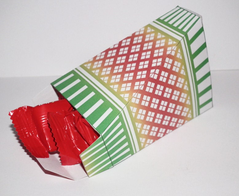 Blank box template- twist box in .png and .jpg format- Immediate download- CU OK