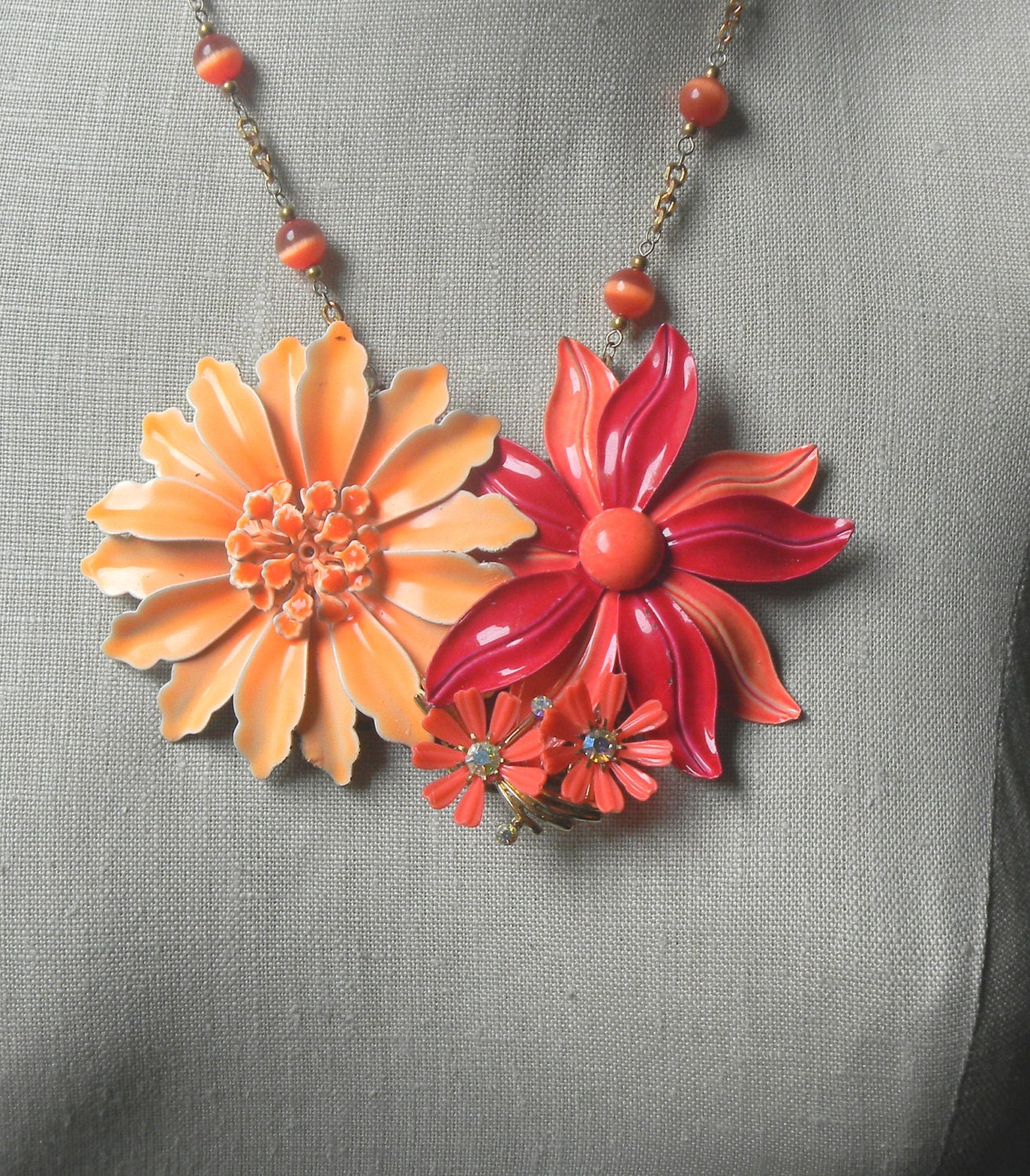 Red Orange Vintage brooch Collage Necklace Assemblage Upcycled Hot Colors Fiesta 60s 70s mod Austin Powers