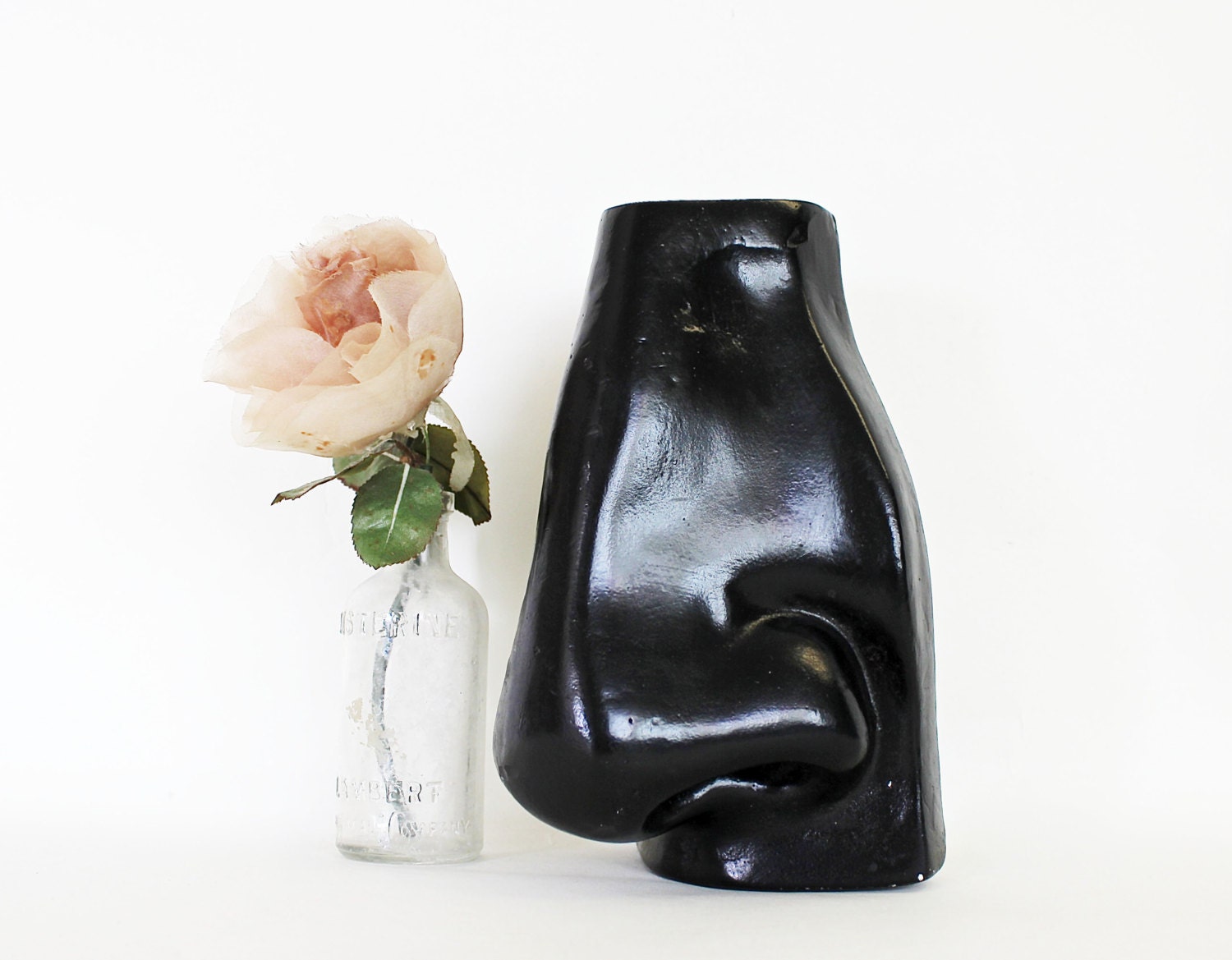 Nosey - Vintage Home Decor - Retro - Nose - Body Part - Face - Wall Hanging - Mod