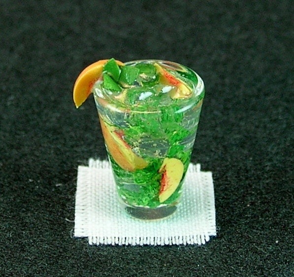 Peach Mojito Cocktail