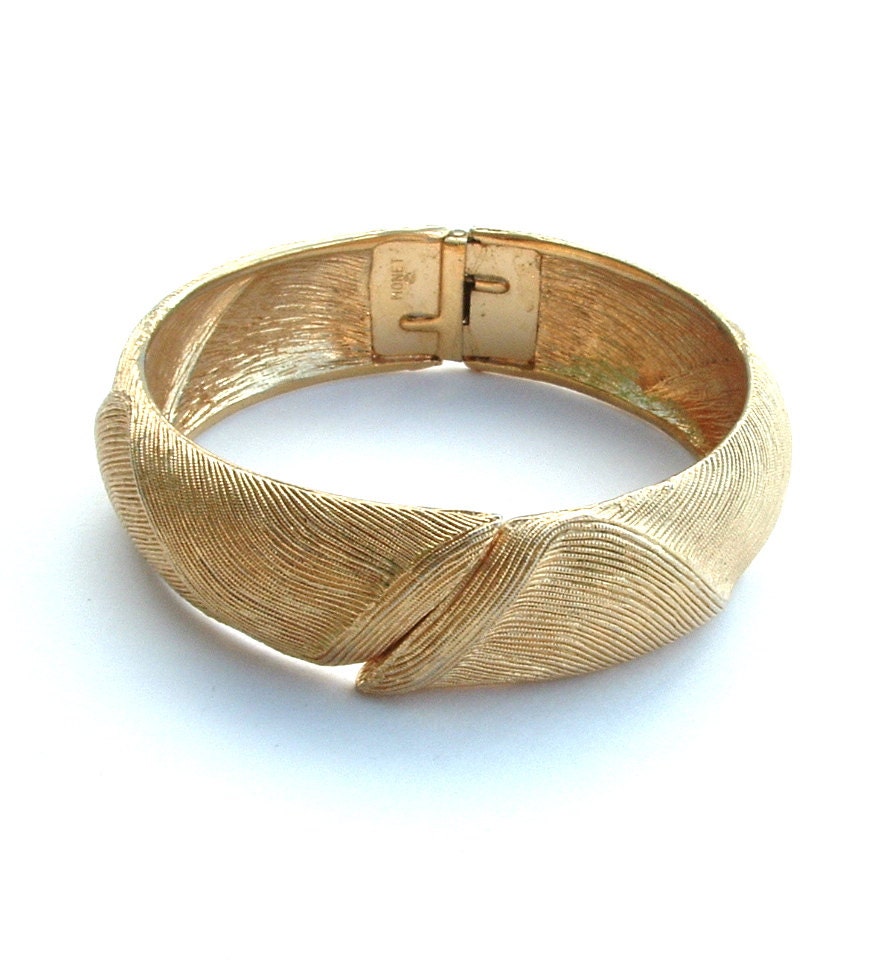 Monet Clamper Bracelet Gold Wave Bangle Cuff Signed Designer Jewelry, FREE US SHIPPING