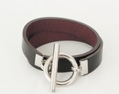 Leather Bracelet Leather Cuff in Black Color with Silver Tone Metal Toggle Clasp