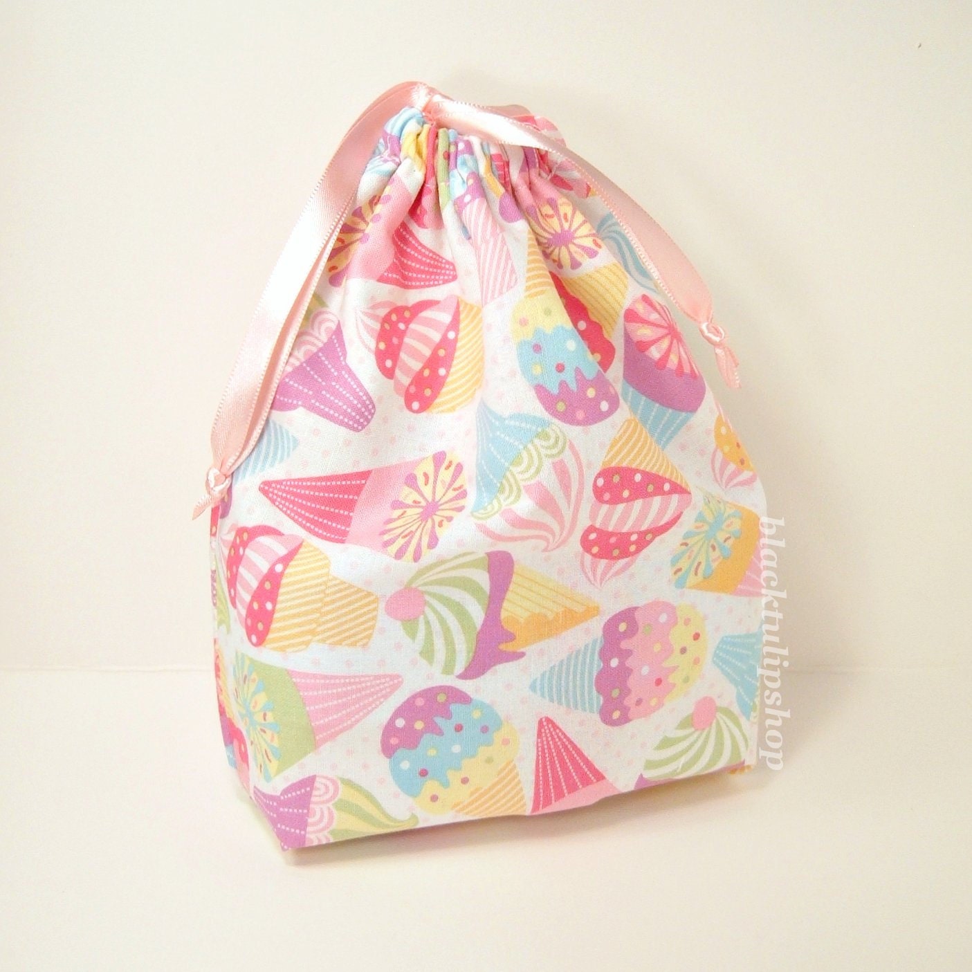 Kawaii Sweet Yummy White Polka Dot Bag Drawstring Pouch Pastel Ice Cream Cone Treats