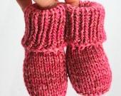 KNITTING PATTERN - Super Easy Beginner Baby Booty Photo Tutorial