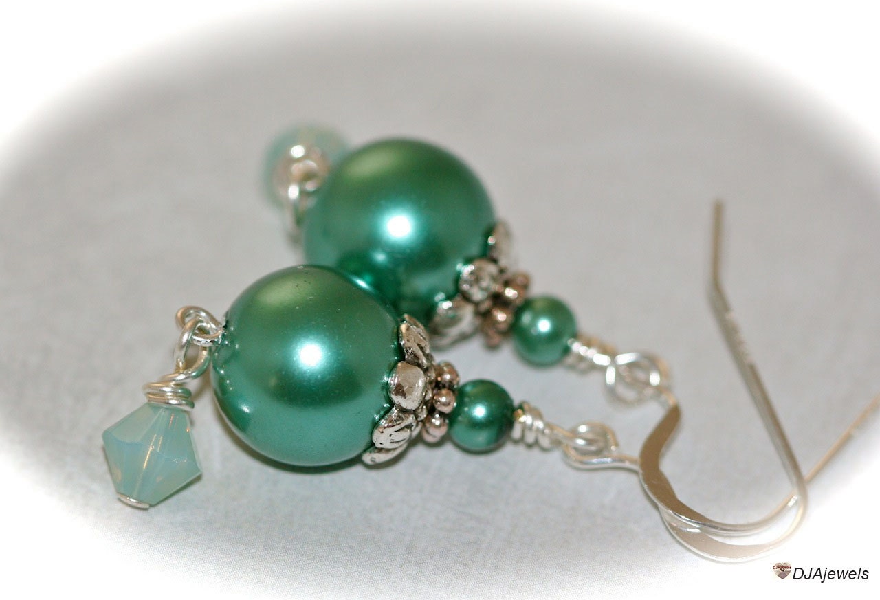 Teal Green Crystal Pearl Earrings. Deco Jewelry.