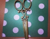 Distressed Scissor necklace