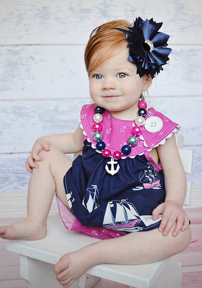 Nautical in Navy and Hot Pink Chunky Necklace ,Girls Chunky Necklace, Gumball Bubblegum Beads, pearls,anchor pendant, hot pink, white, navy