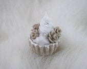 White Rose Cupcake Ring