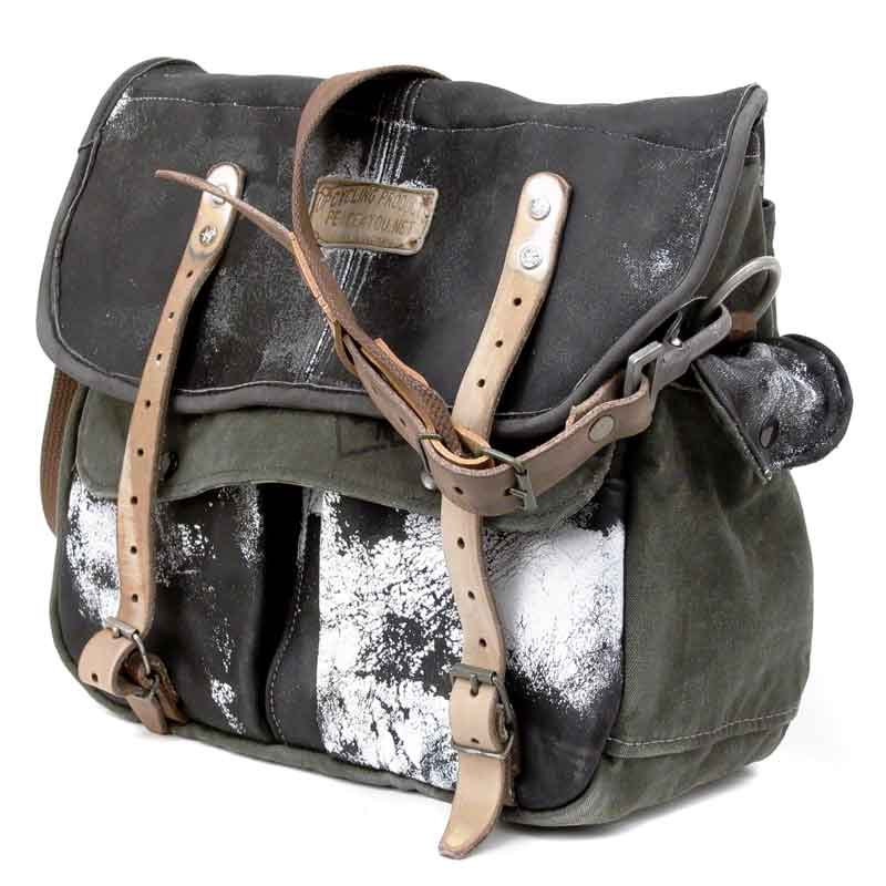 Leather Messenger Bag // Upcycled and Handmade by peace4you - Model anton-2096