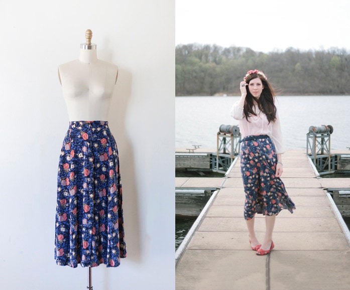 1980s Skirt // Button up // Med