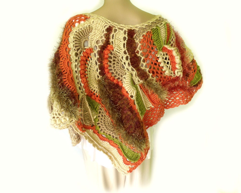 Freeform crochet capelet stole poncho boho chic