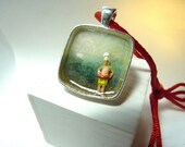 Retro beach pendant with kid (1)