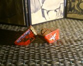 Pair of miniature dollhouse geisha shoes, pokkuri shoes.