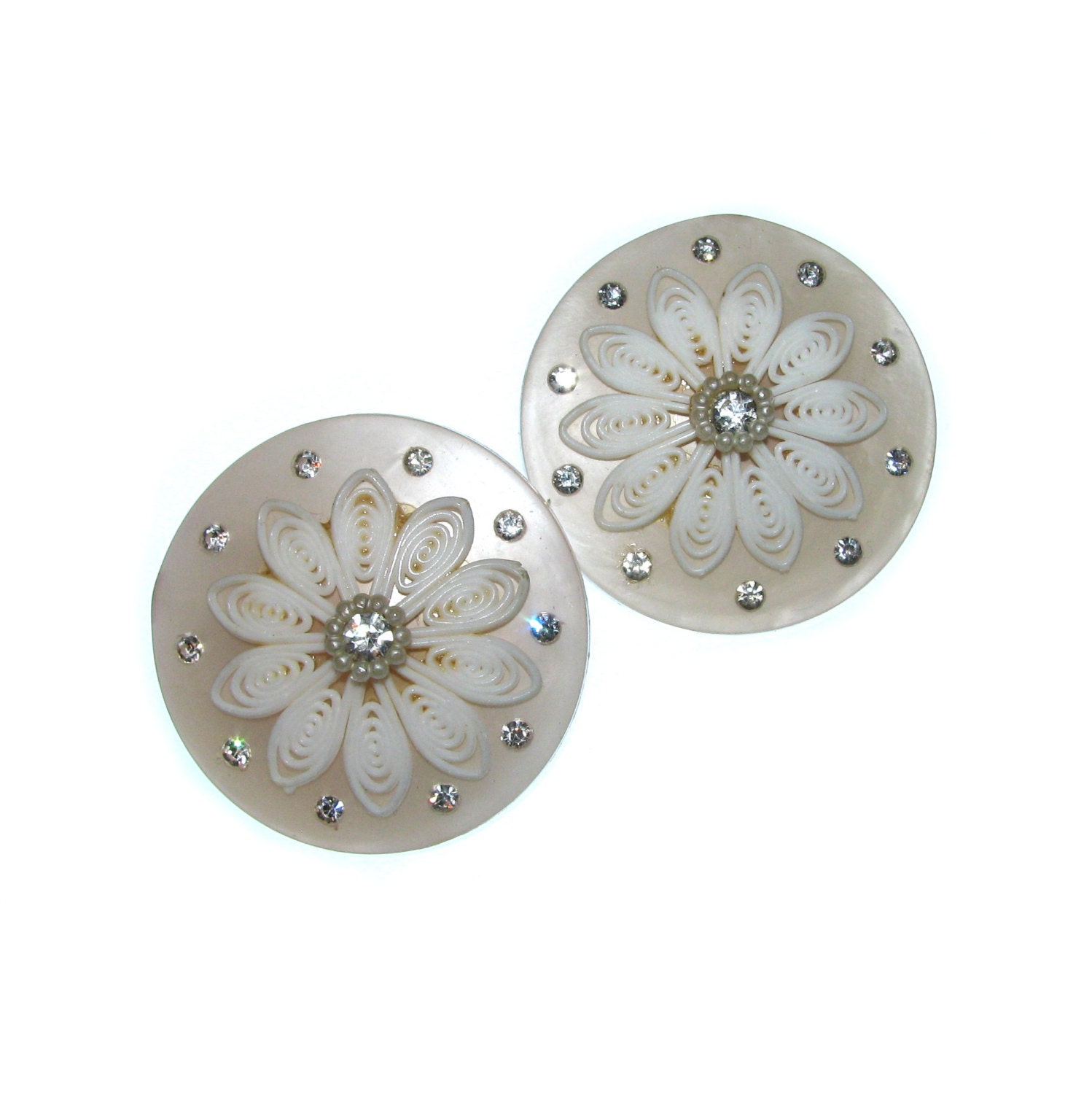 Vintage 50s Flower Earrings / 1950s Earrings / Lucite / LARGE Floral Rhinestone Pink White Disk Earrings / Mod / Retro / 50s Earrings