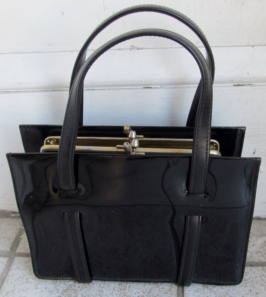 Vintage Mod Black Patent Leather Handbag Purse