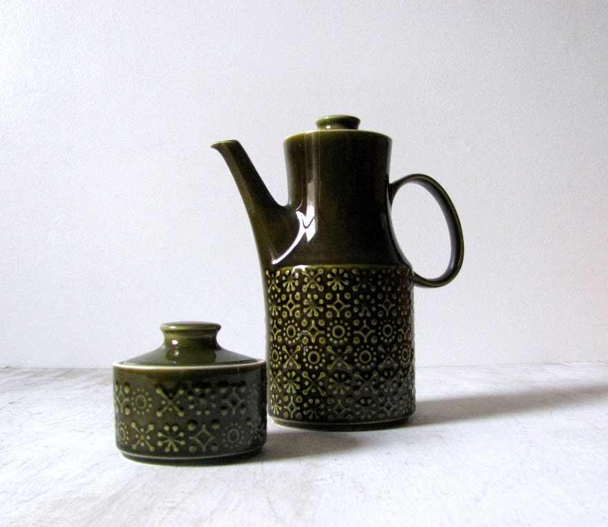 Vintage Celtic Connemara Earthenware Coffee Server with Sugar Jar