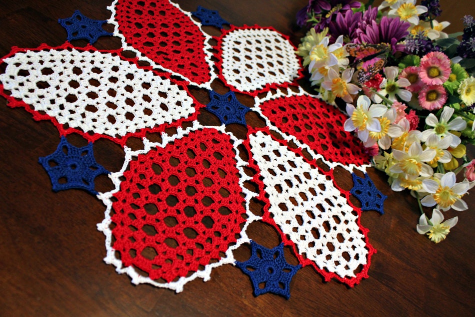 Crochet Americana rosettes doily