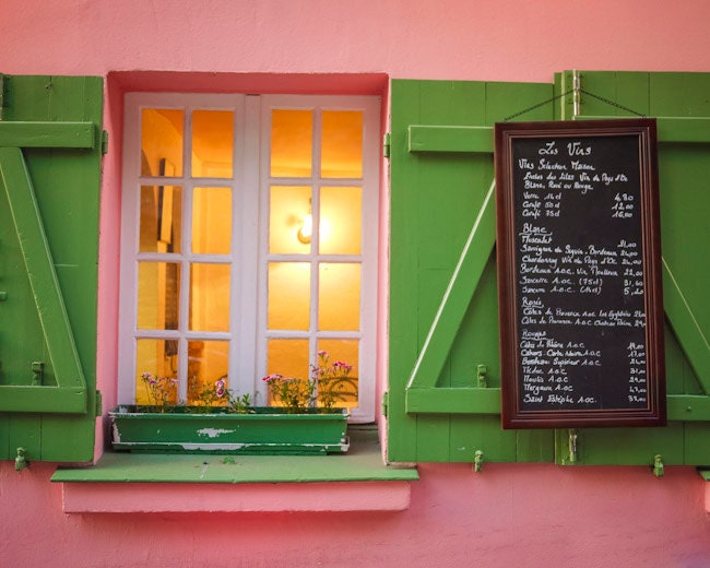 Paris pink cafe photo - Montmartre menu board restaurant bistro decor kitchen art - La Maison Rose - par0060