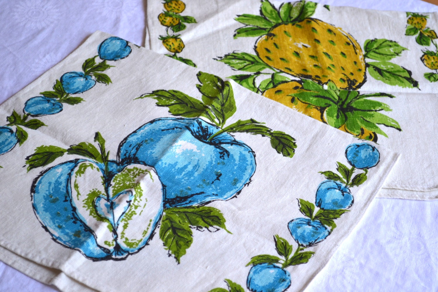 Vintage Linen Kitchen Towels - Mod Fruit in Turquoise and Yellow - 2