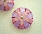 Czech glass button, lilac pink silver vintage button, 1