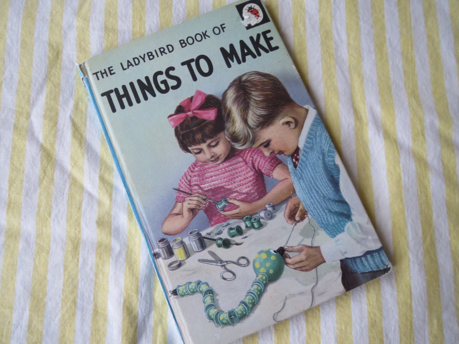 CUTE Vintage 1963 Things to Make book
