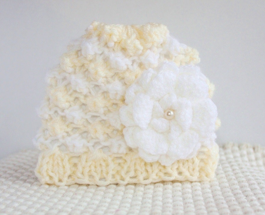 Knit baby hat, Baby Photo Props, Girls Hats, Large White Crochet Flower, Cream Newborn Hat, Chunky Knitted Baby Beanie