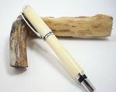 Hand Turned Pen Wood - Holly - Rollerball - No 11