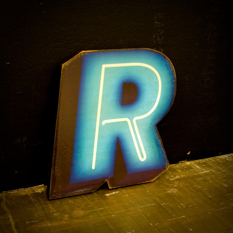 Retro Style Faux Neon Wood Letter R Cool Light