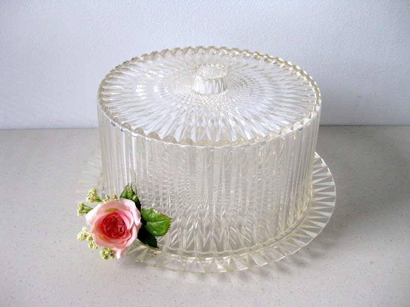 Vintage cake keeper faux crystal