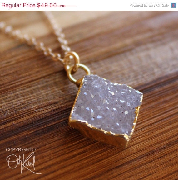 SALE 15 OFF Gold Mauve Druzy Necklace - Diamond Pendant - Agate Geode Slice, Gold Filled