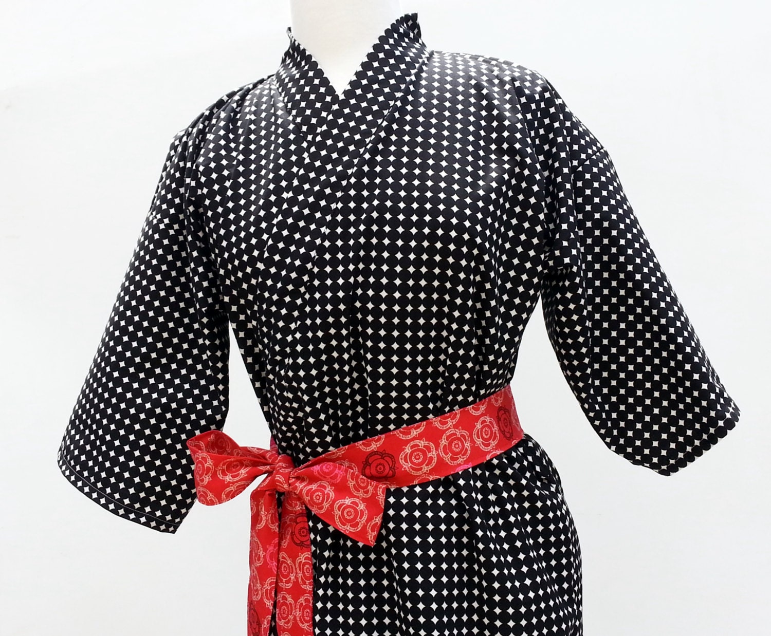 Ladies Kimono Style Robe in MOD DOTS  - Wedding Bridal Shower Bathrobe Gift Lingerie Swimsuit Cover