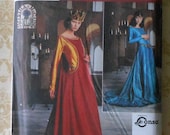 Medieval Princess and Queen Gown Costume Sewing Pattern UNCUT Renaissance Simplicity 8725