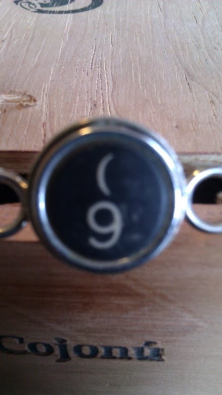 Nine and open parentesis typewriter key bracelet